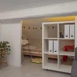 I Host Apartment - Jenner 14