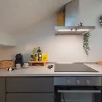 I Host Apartment - Jenner 14